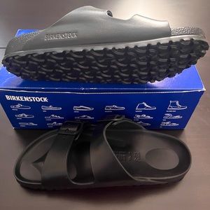 Women’s Birkenstock size 8